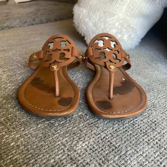 TORY BURCH Miller Sandals! - Picture 7 of 15